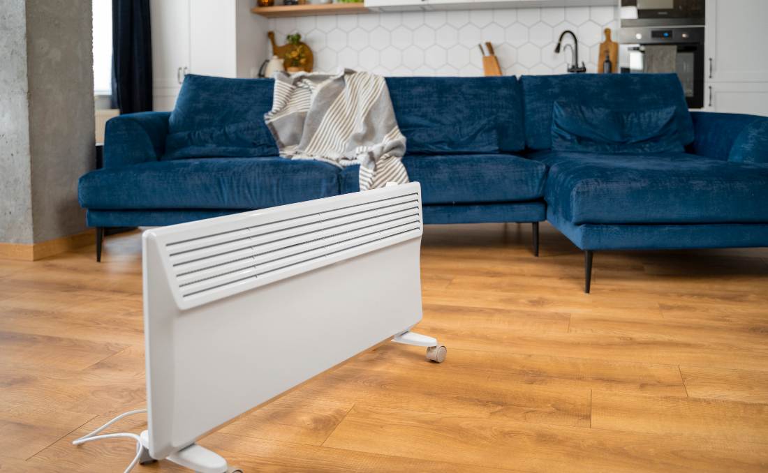 Električna grejalica u stanu.