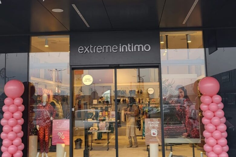 Extreme intimo Pazova