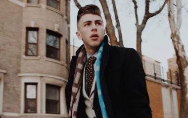 Zimske kombinacije za žene i muškarce – TOP 20 modernih zimskih outfita