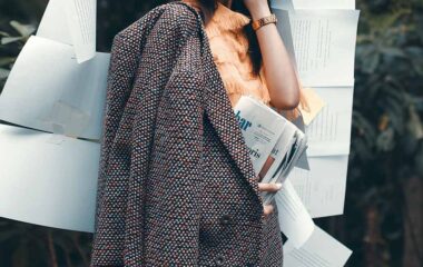 Vuneni kaputi – Zašto je elegantan i kvalitetan kaput od vune uvek u trendu?