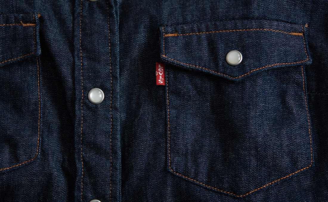 farmerke sa Levis logom