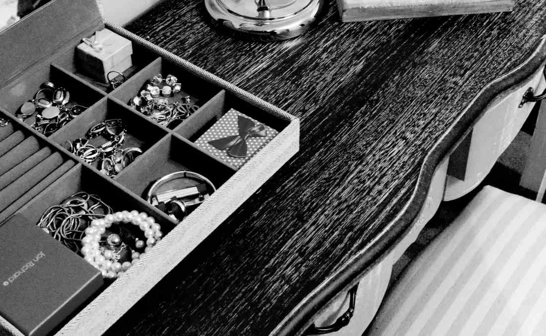 Pokloni za devojačko veče &ndash; TOP 10 predloga za savr&scaron;en poklon