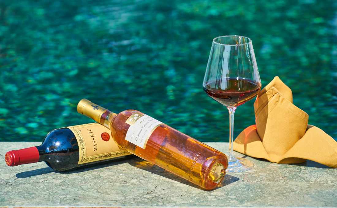 Pokloni za devojačko veče &ndash; TOP 10 predloga za savr&scaron;en poklon